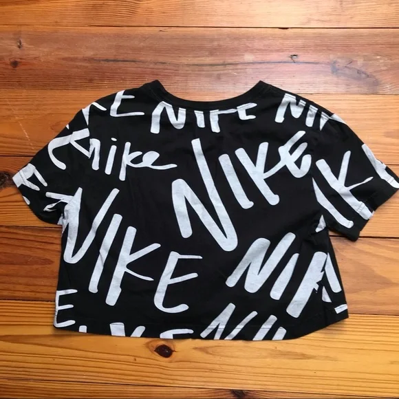 Nike and H&M Black and White Crop Top Bundle, EUC, S - Picture 12 of 15